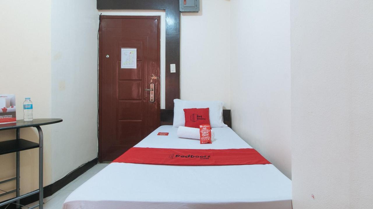 Reddoorz Plus Near Ust - Espana Manila