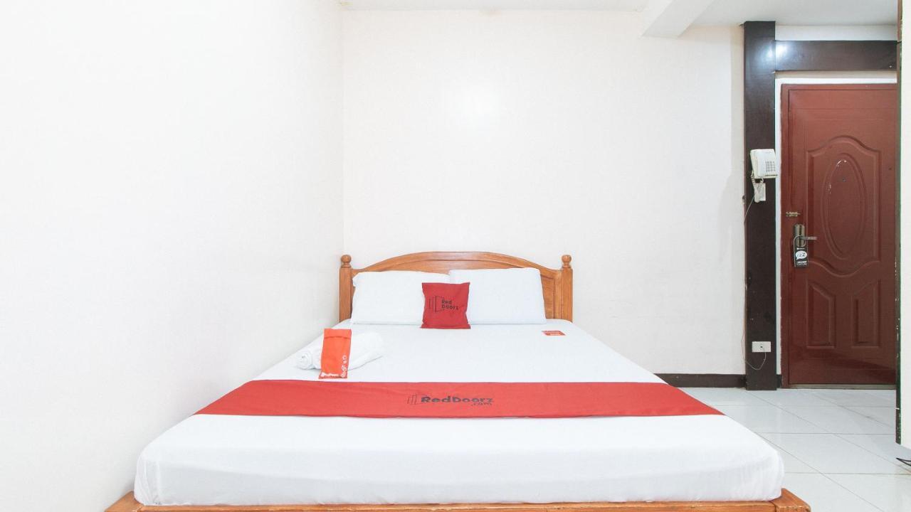 Reddoorz Plus Near Ust - Espana